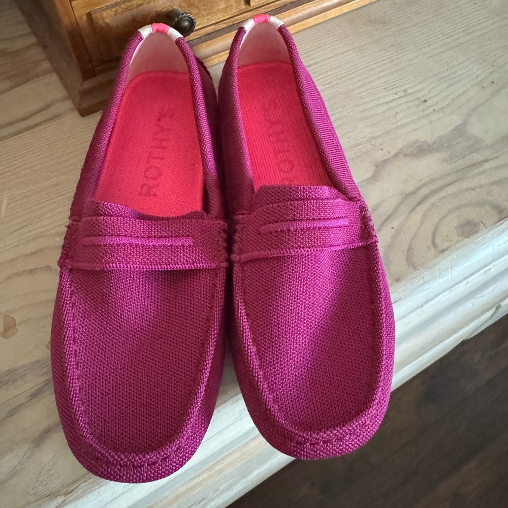 Rothy’s Fuschia Drivers 8.5